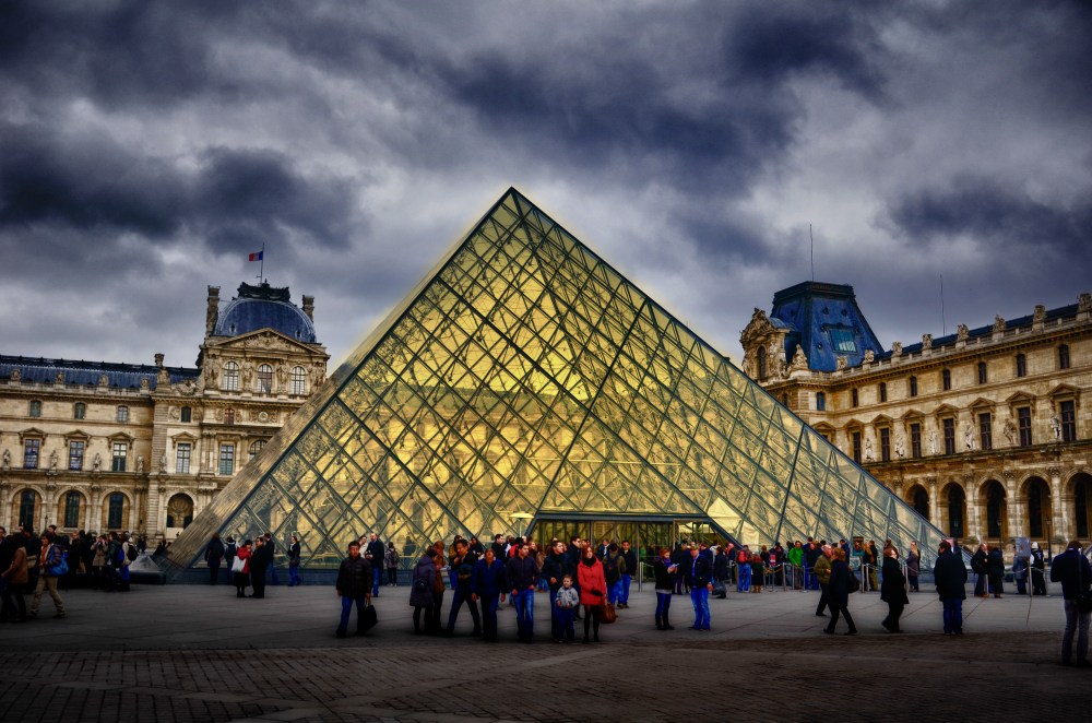 Paris, Louvre