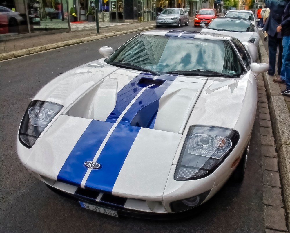 Ford GT